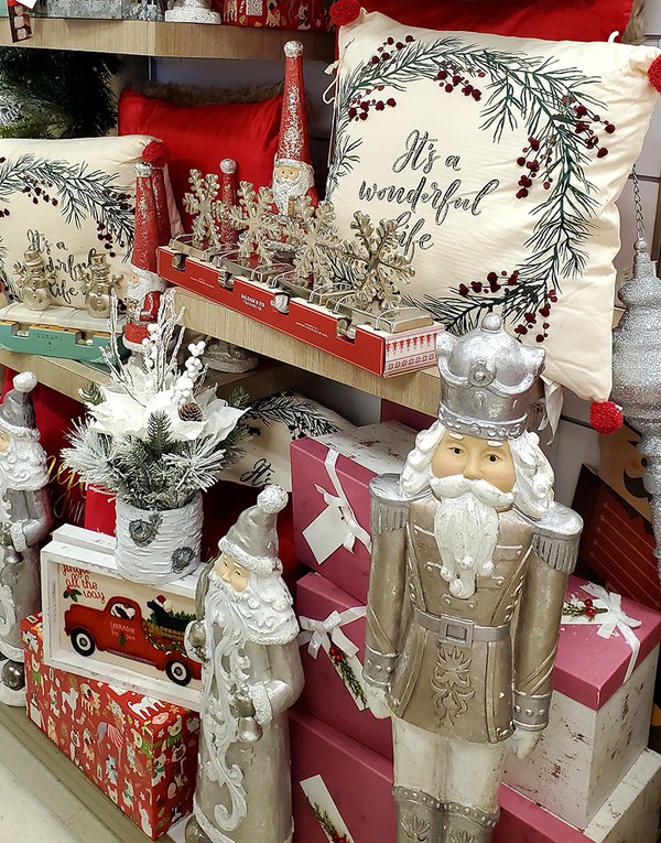 Christmas Decorations at Home Goods1.jpg
