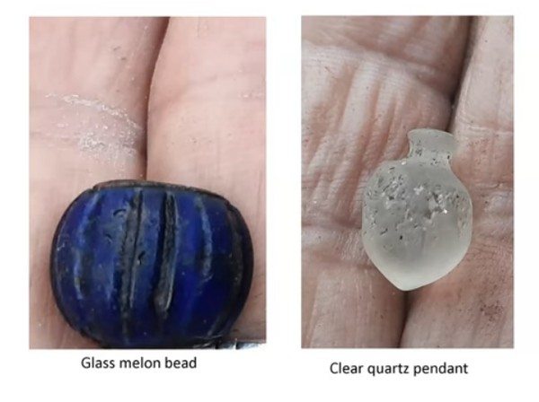 Glass bead and quartz pendant copy.png