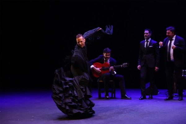 Manuel Liñan in Stars of Flamenco - Photo by Lorenzo Carnero.jpg